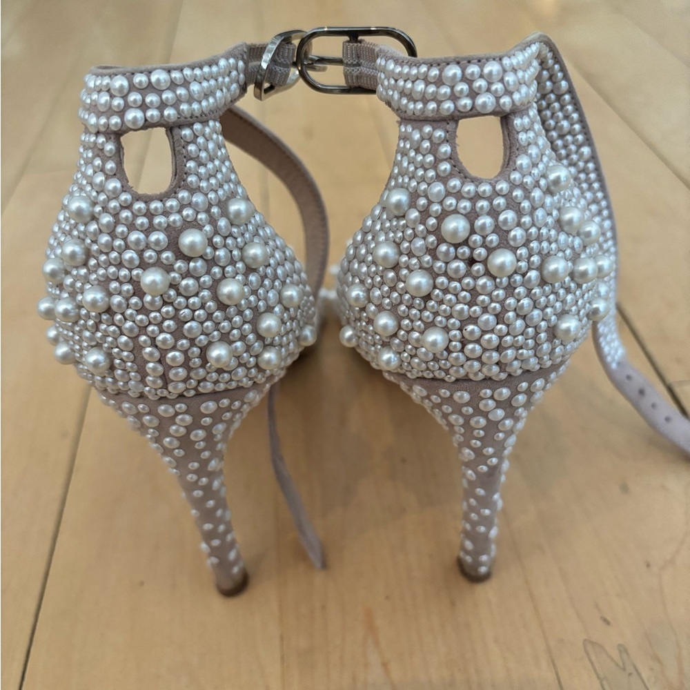 Stuart Weitzman Pearl Heels, size 8.5